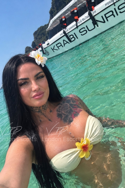 26yo Eastern European Brunette escort in Marylebone