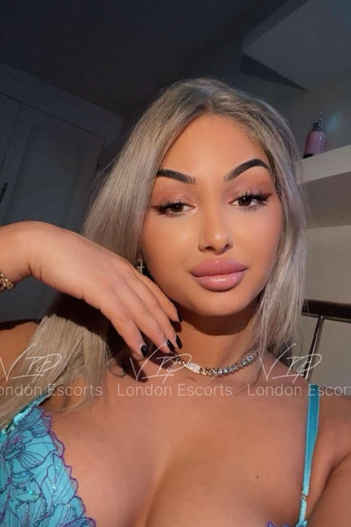 24yo Eastern European Blonde escort in South Kensington