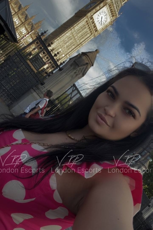 27yo Eastern European Brunette escort in South Kensington