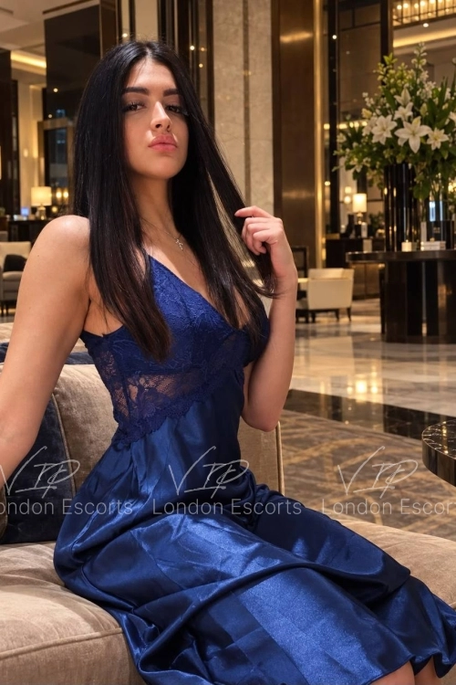 28yo Brazilian Brunette escort in Baker Street - Photo 13