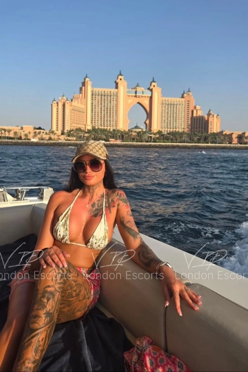26yo Eastern European Brunette escort in Marylebone - Photo 5