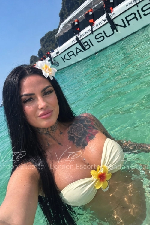 26yo Eastern European Brunette escort in Marylebone