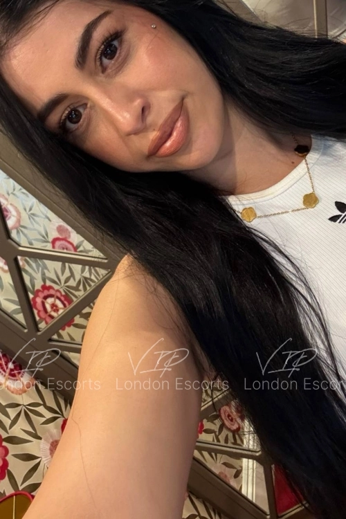 26yo Eastern European Brunette escort in Baker Street - Photo 9