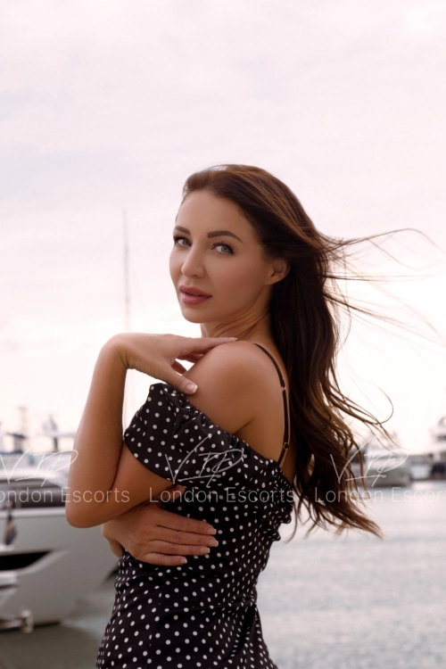 34yo Russian Brunette escort in Earls Court - Photo 7