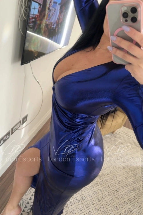 36yo Eastern European Brunette escort in Earls Court - Photo 9