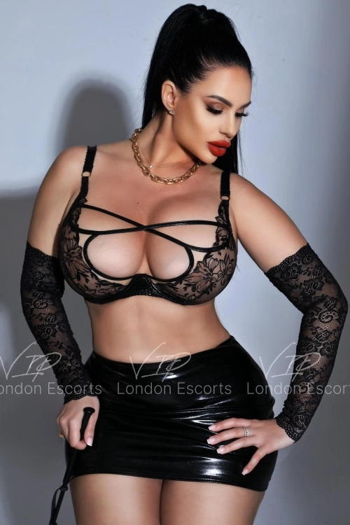 36yo Eastern European Brunette escort in Earls Court - Photo 6