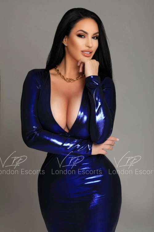 36yo Eastern European Brunette escort in Earls Court - Photo 7