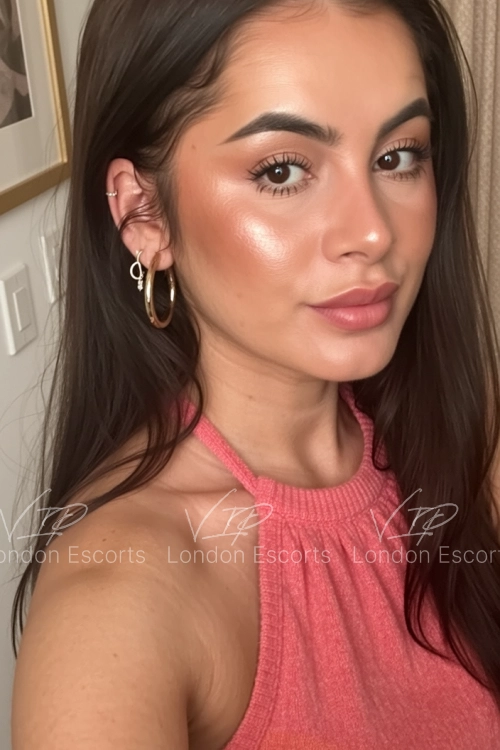 34yo Eastern European Brunette escort in Earls Court - Photo 8
