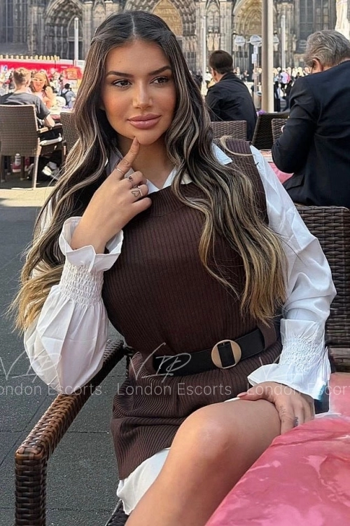26yo Brazilian Blonde escort in Marylebone - Photo 14