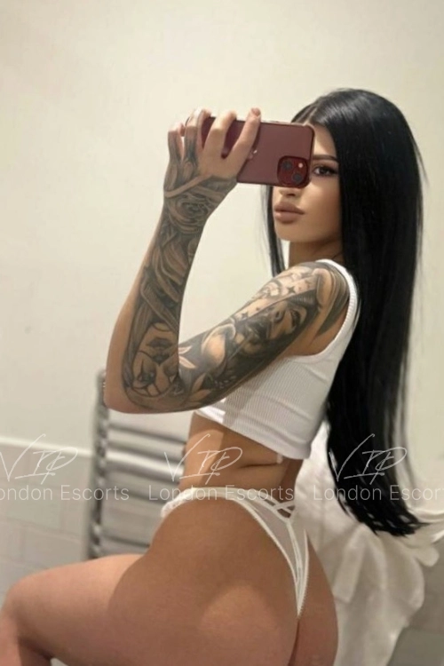 22yo Eastern European escort in Paddington - Photo 14
